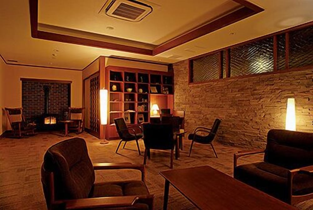 Lakeside Villa Suimeikaku 17/23