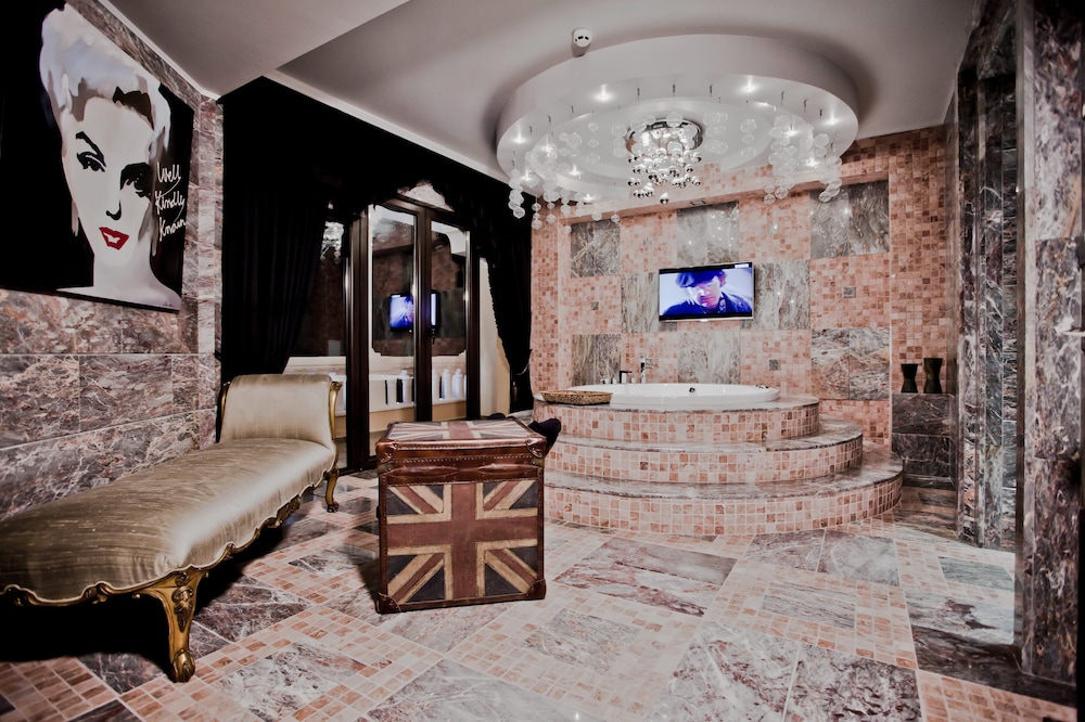 Royal Castle Design and Spa Hotel 3/50