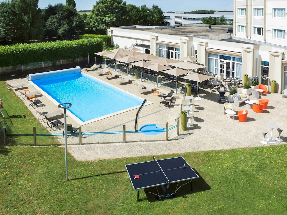 NOVOTEL BOURGES 47/49