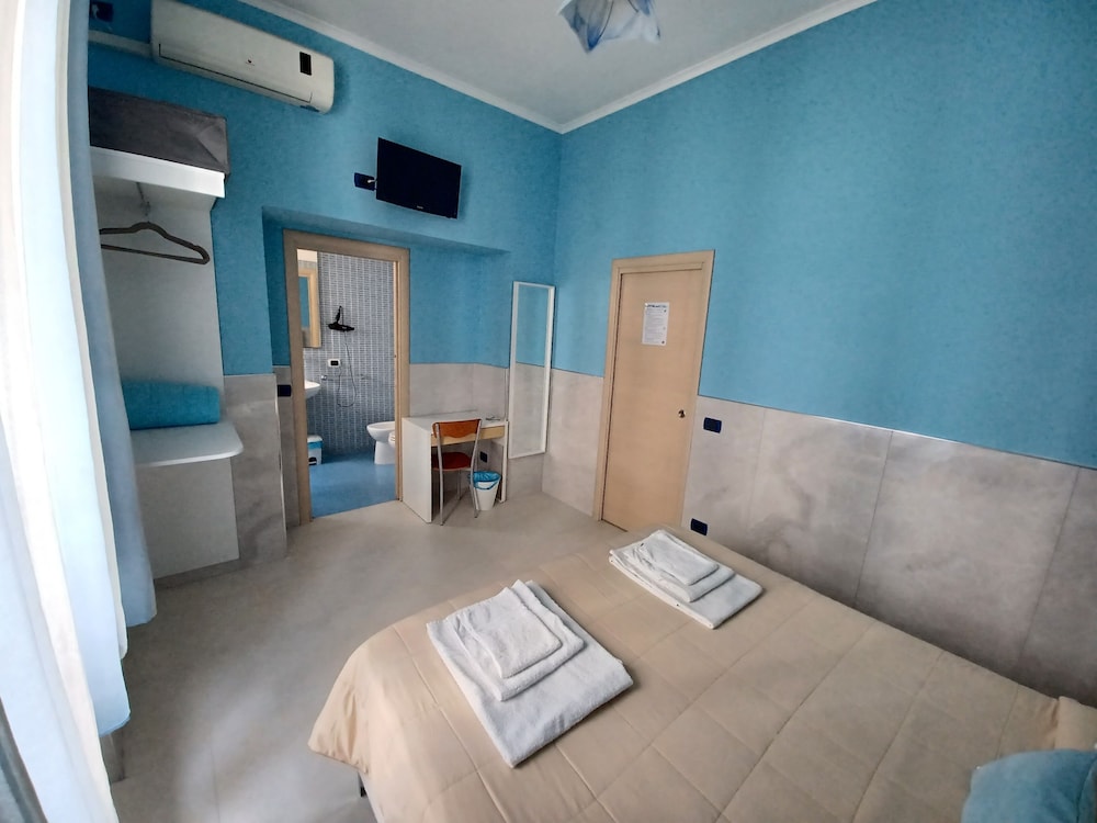B B Quattro Palazzi Napoli 28/48