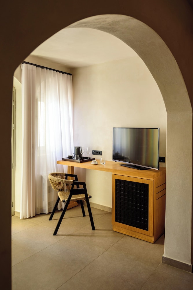 Andromeda Villas and Spa Resort 125/137