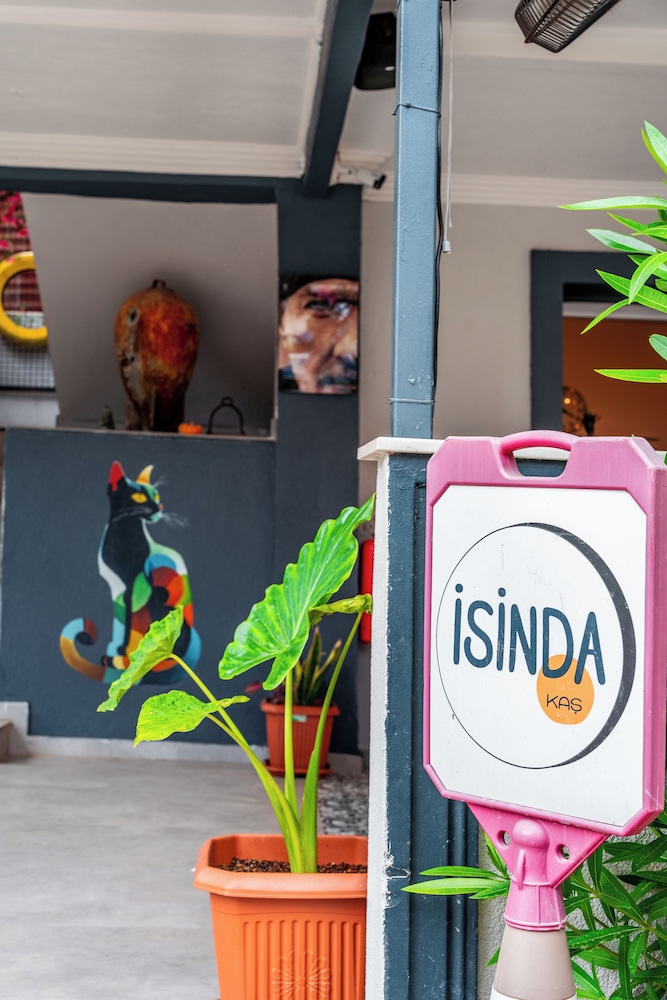 Isinda Pansiyon 7/37