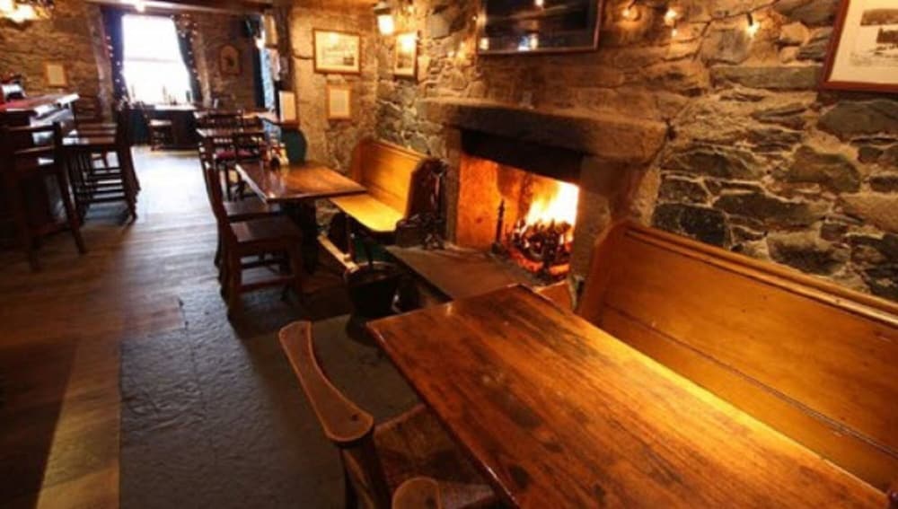 Oyster Inn 32/46