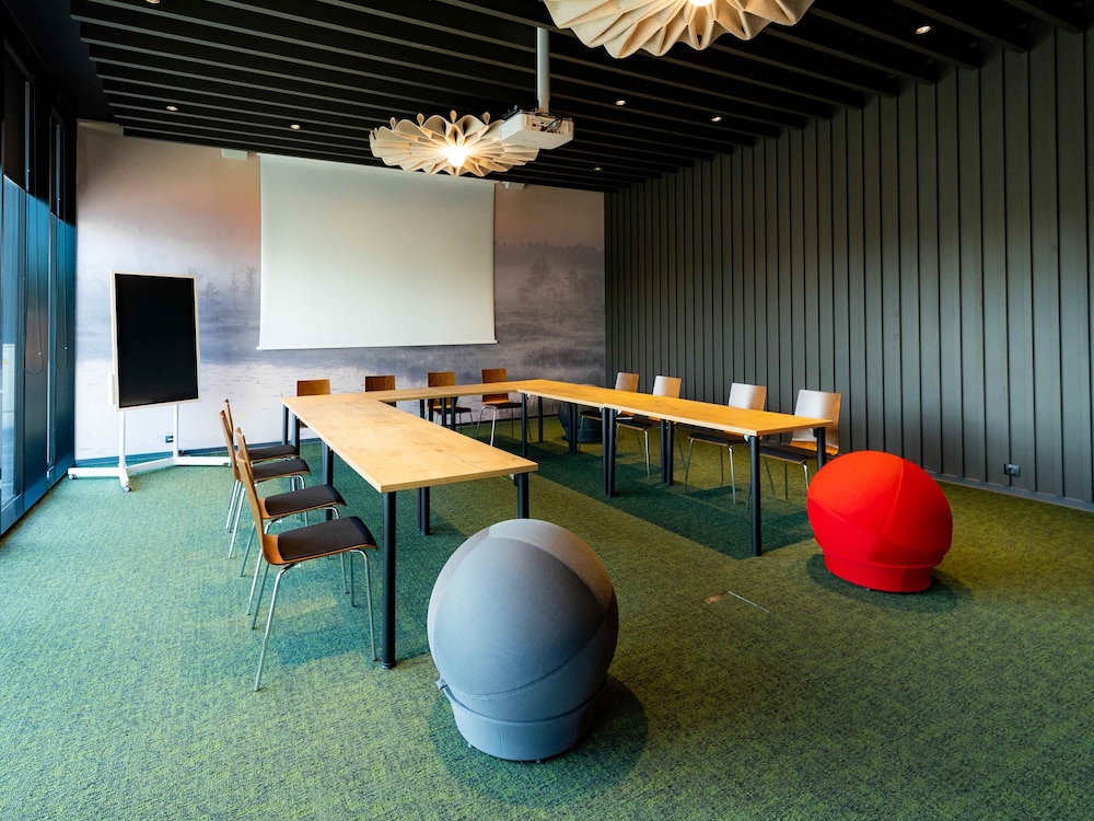 Ibis Tallinn Center 43/54
