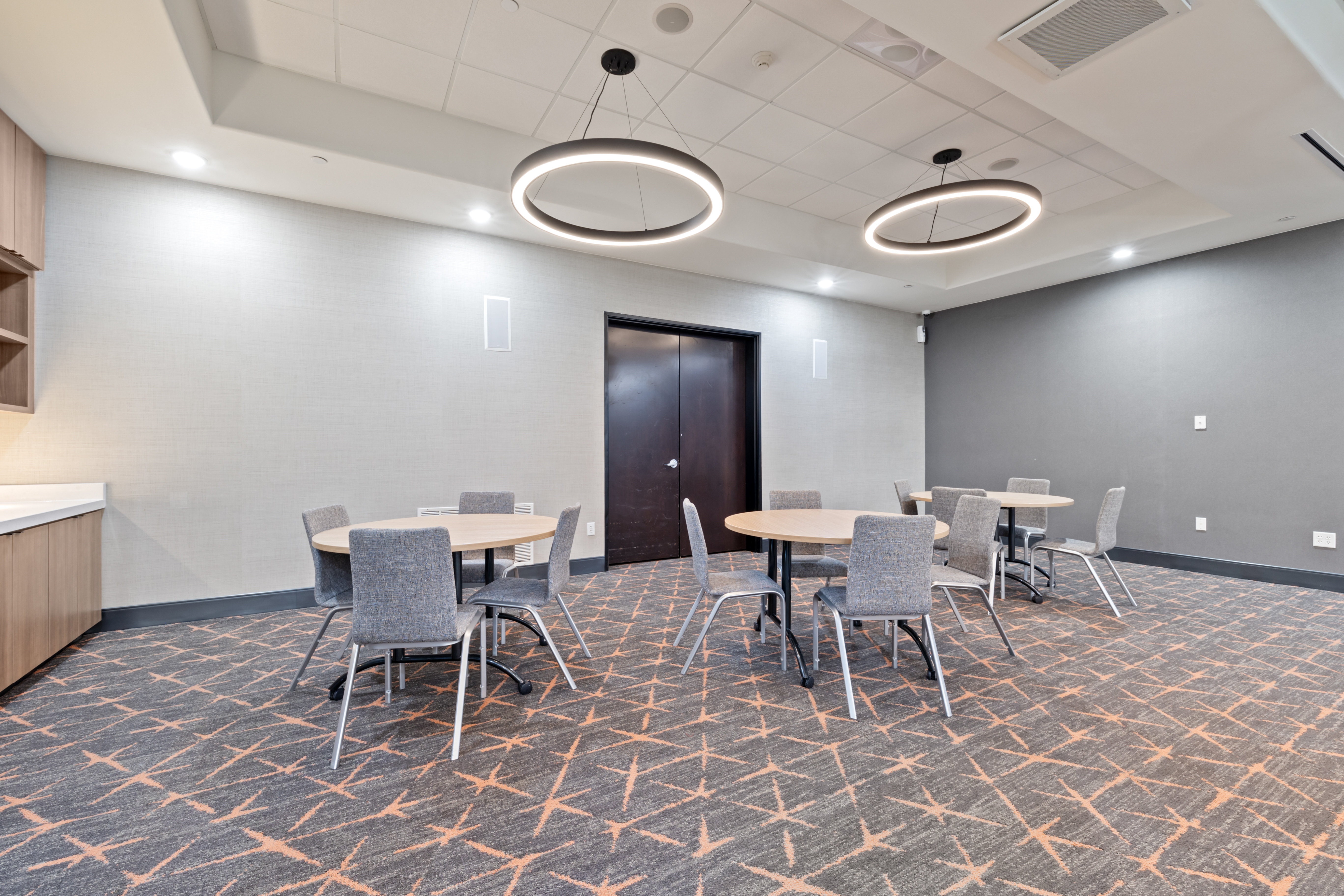 Holiday Inn Killeen - Fort Hood 66/76