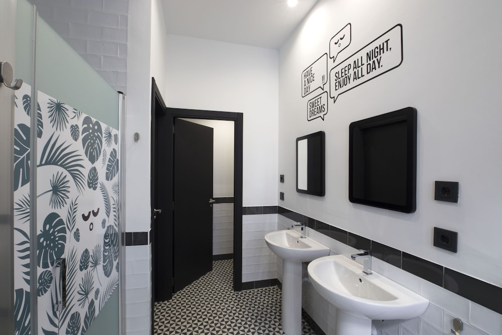 For You Hostel Sevilla 24/70