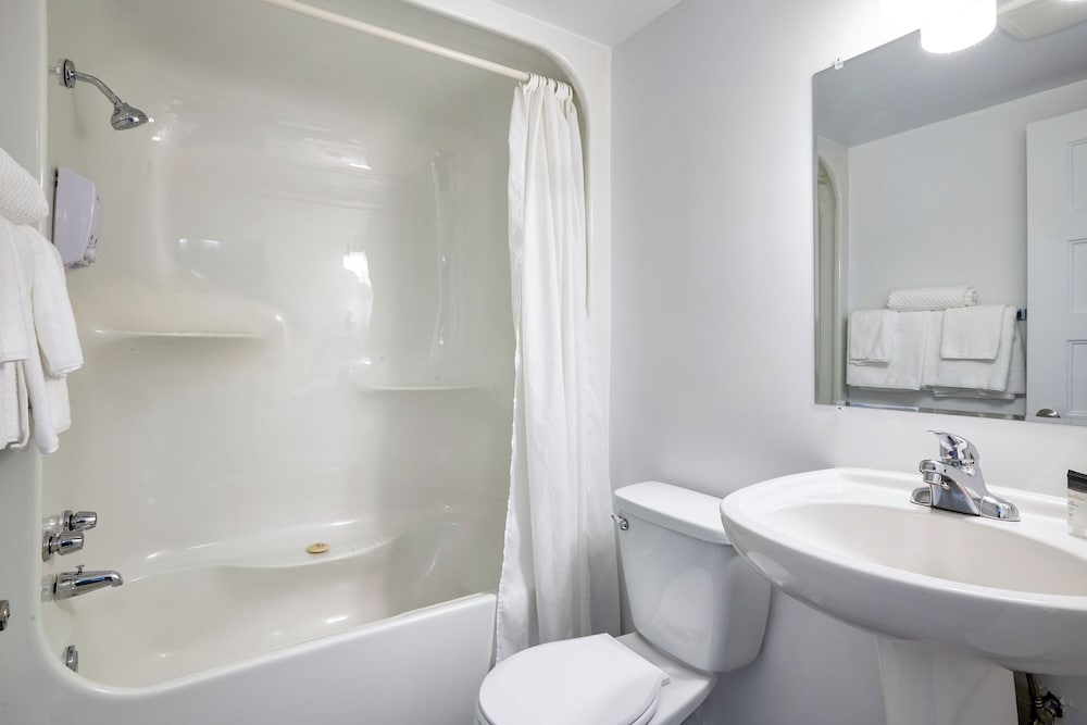 Motel Newstar Laval 35/38