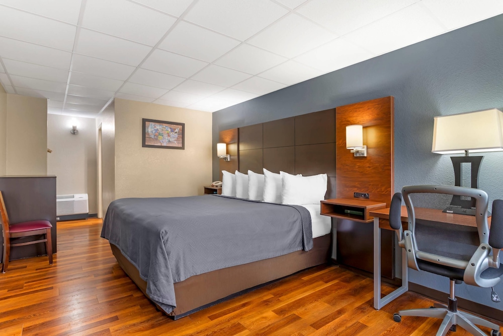 STANDARD, KING BED