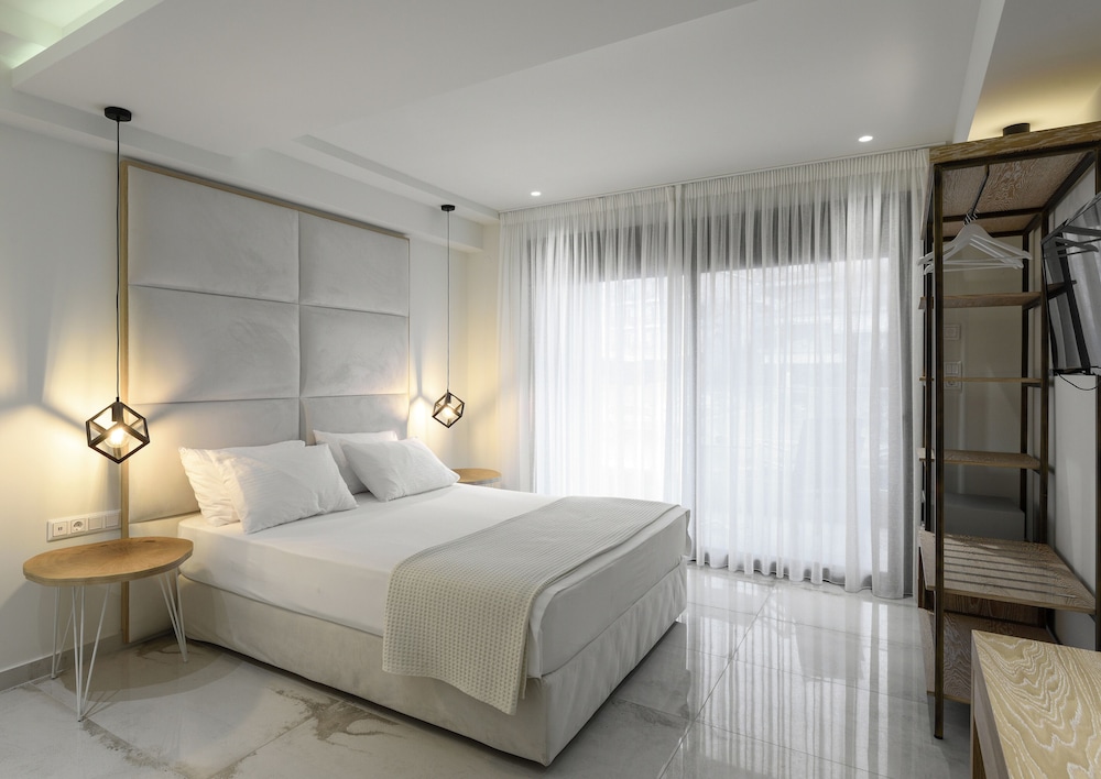 Thetis Boutique Luxury Apartments 15/50