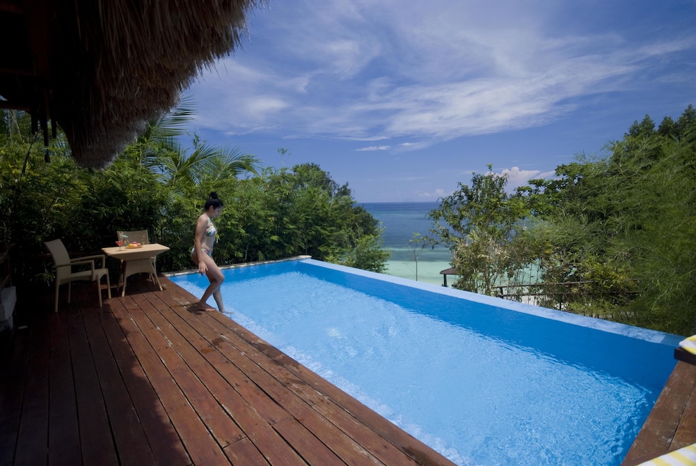 Eskaya Beach Resort And Spa 8/73