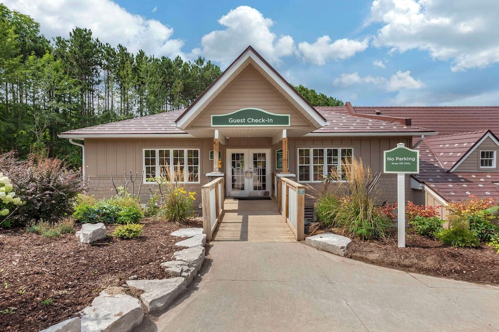 Carriage Ridge Resort Ascend Hotel Collection 59/67