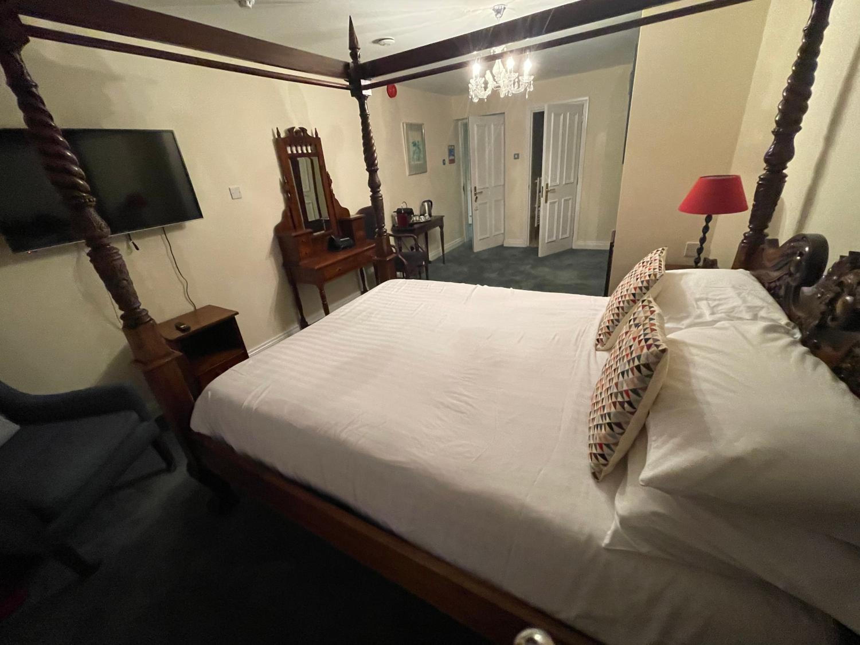 The Portaferry Hotel 10/50