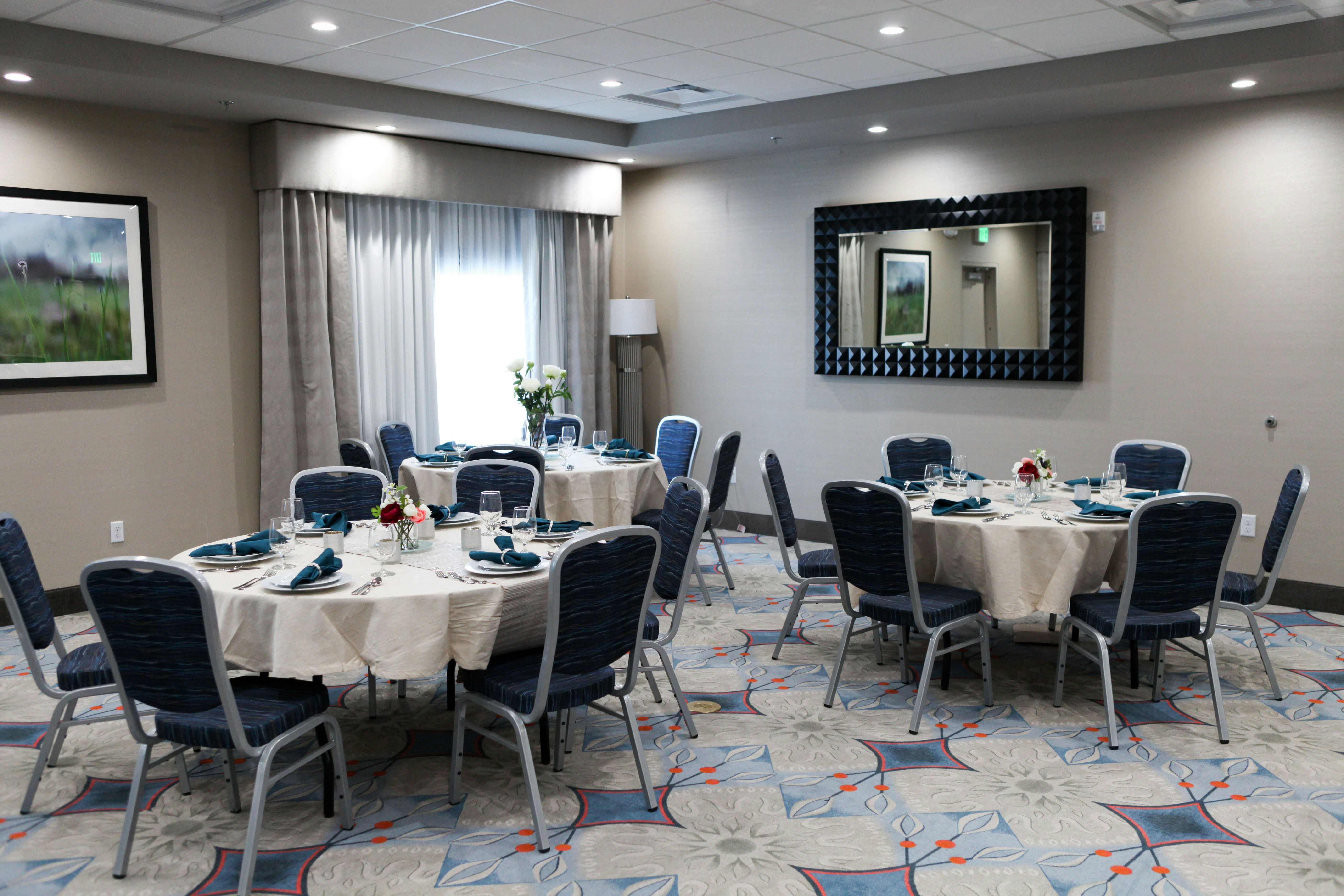 Hampton Inn and Suites Lafayette Medical Center CO 53/57