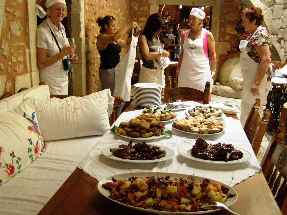 Veneto Boutique Hotel 67/77