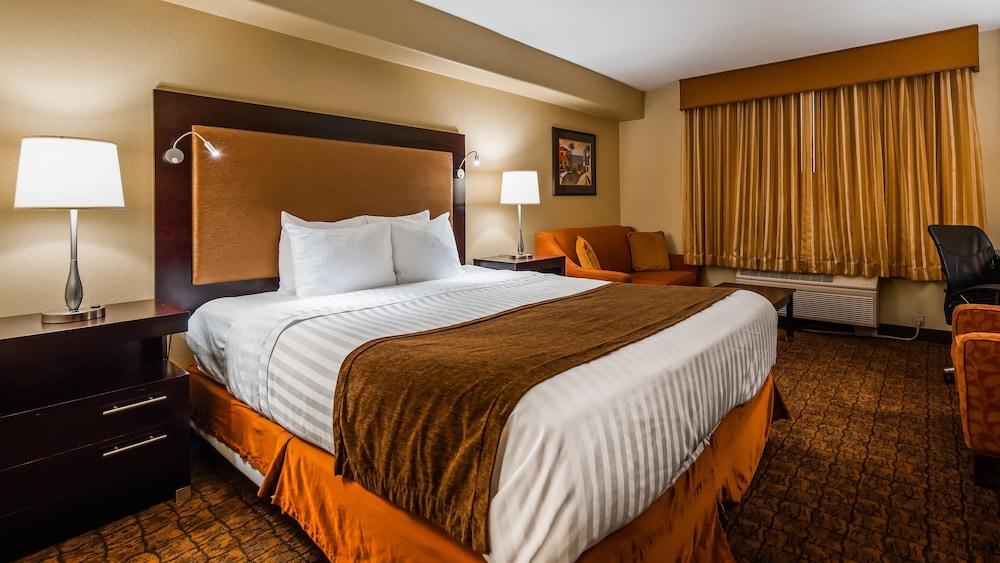 Best Western Escondido Hotel 10/35