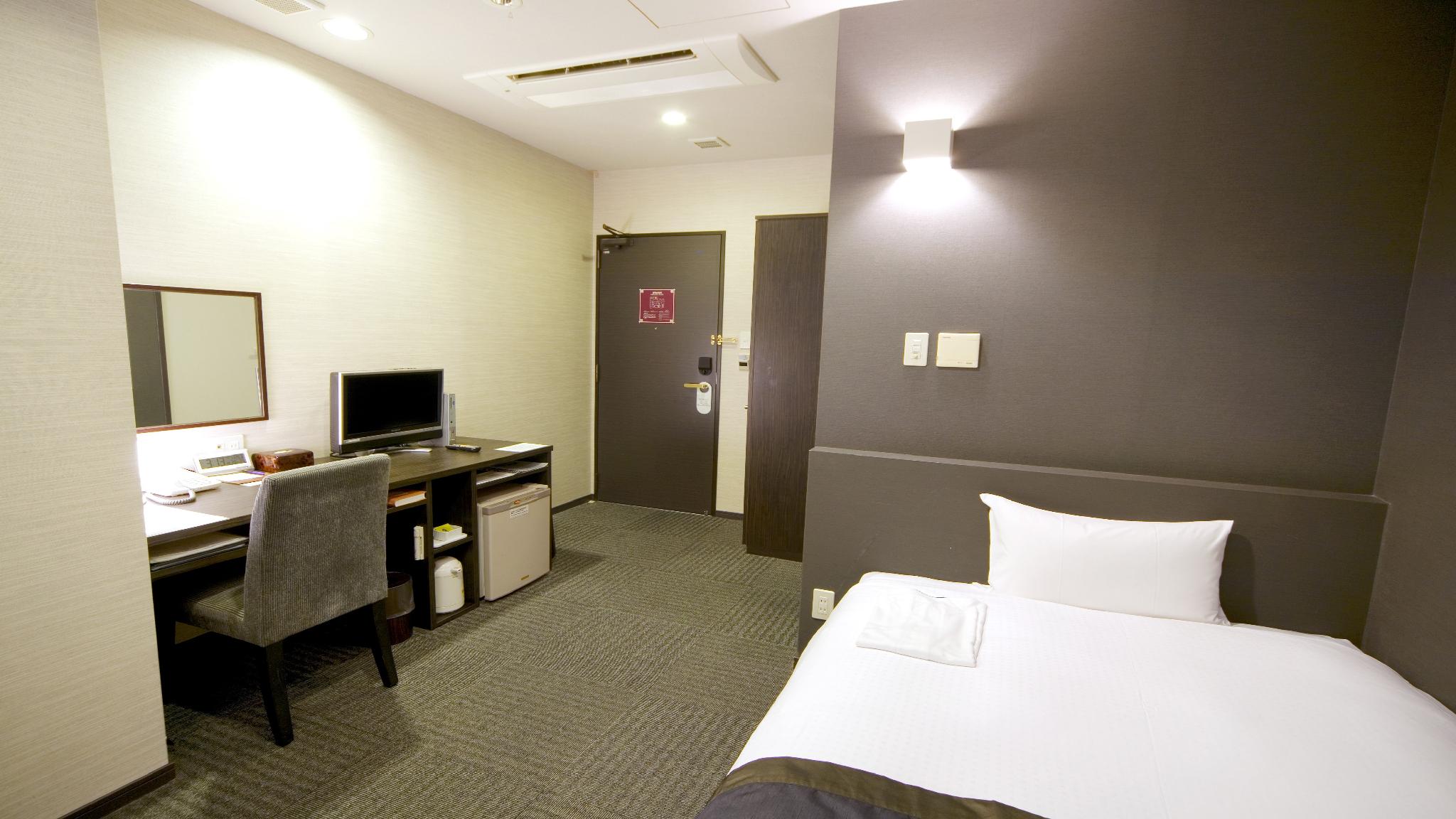 Standard, Single, Semi Double Bed