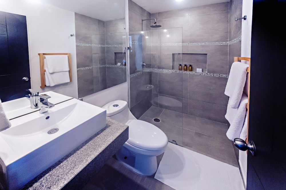 Balkon Boutique Hotel 57/60