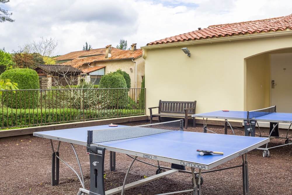 Le Club Mougins 15/50