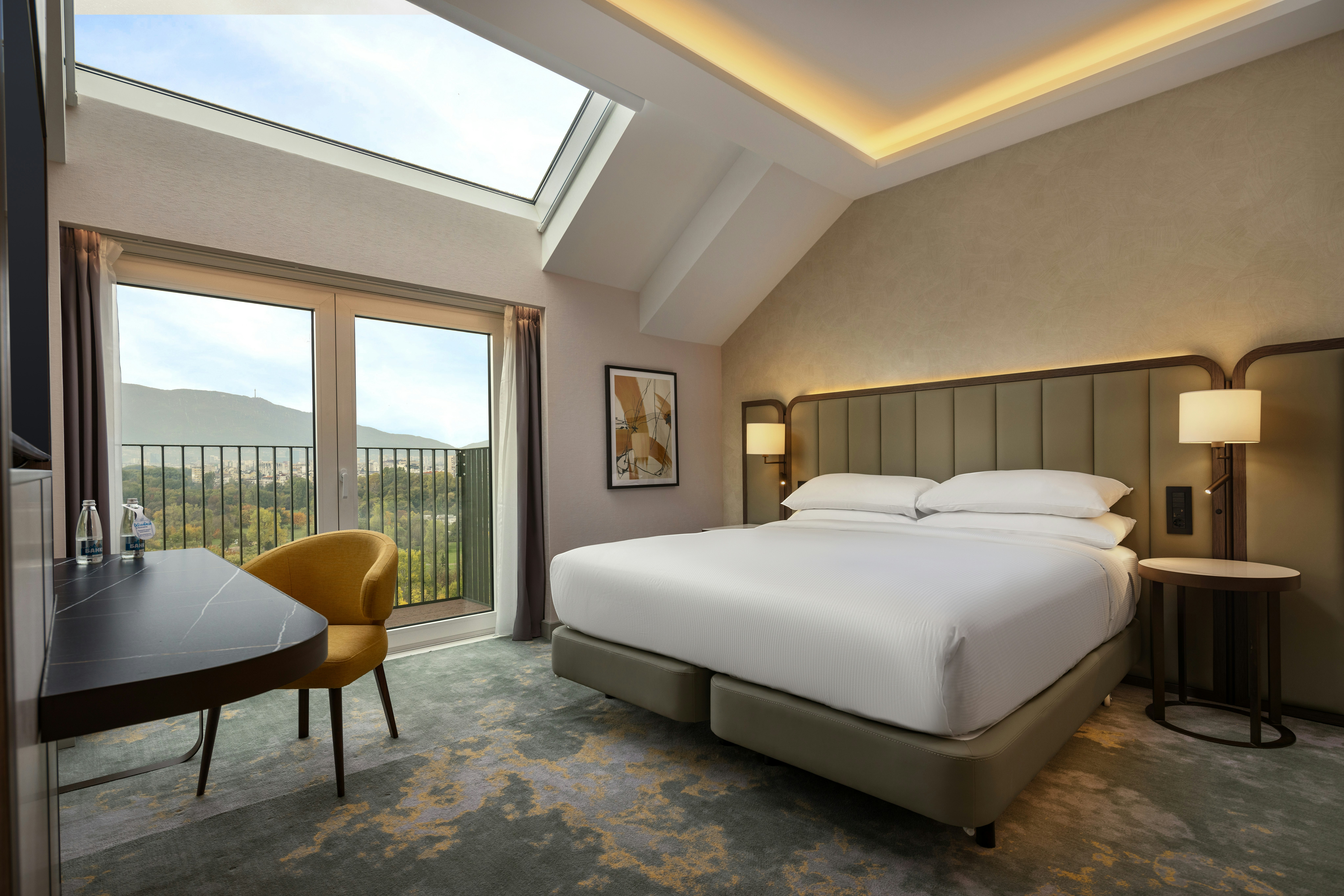 JUNIOR SUITE, PENTHOUSE