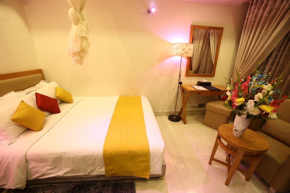 Nascent Gardenia, Gulshan 15/48