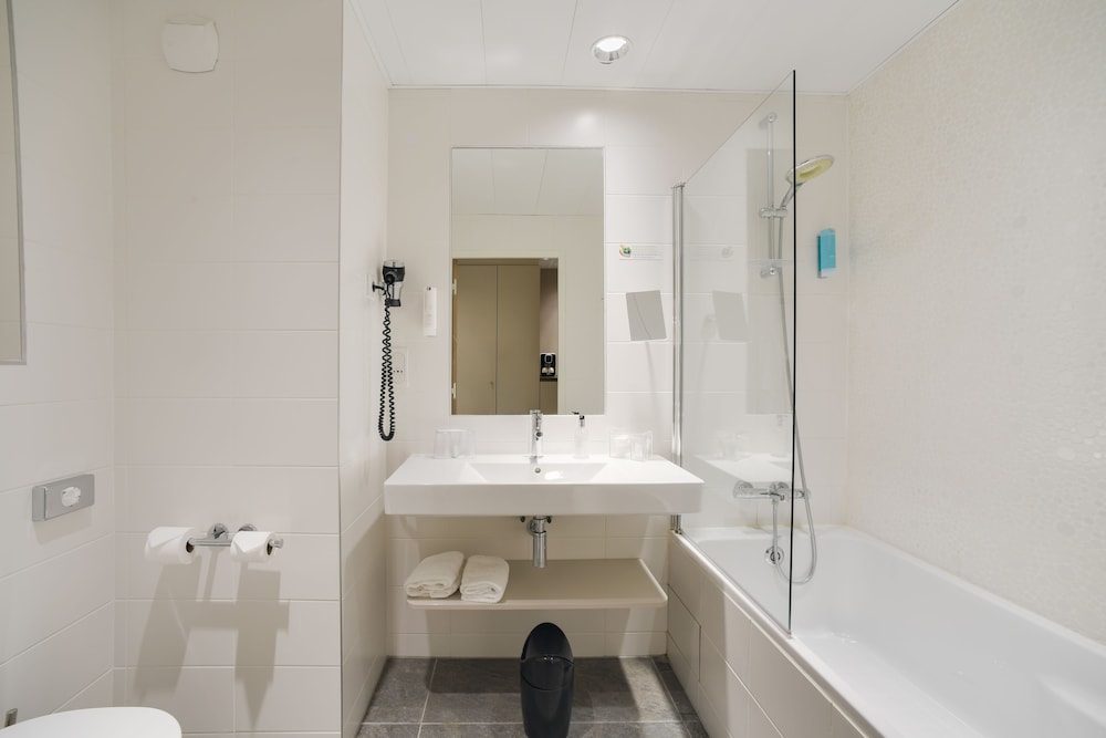 Best Western Plus Paris Meudon Ermitage 20/55