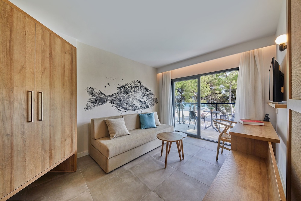 Ferrer Sofia Aparthotel 39/65