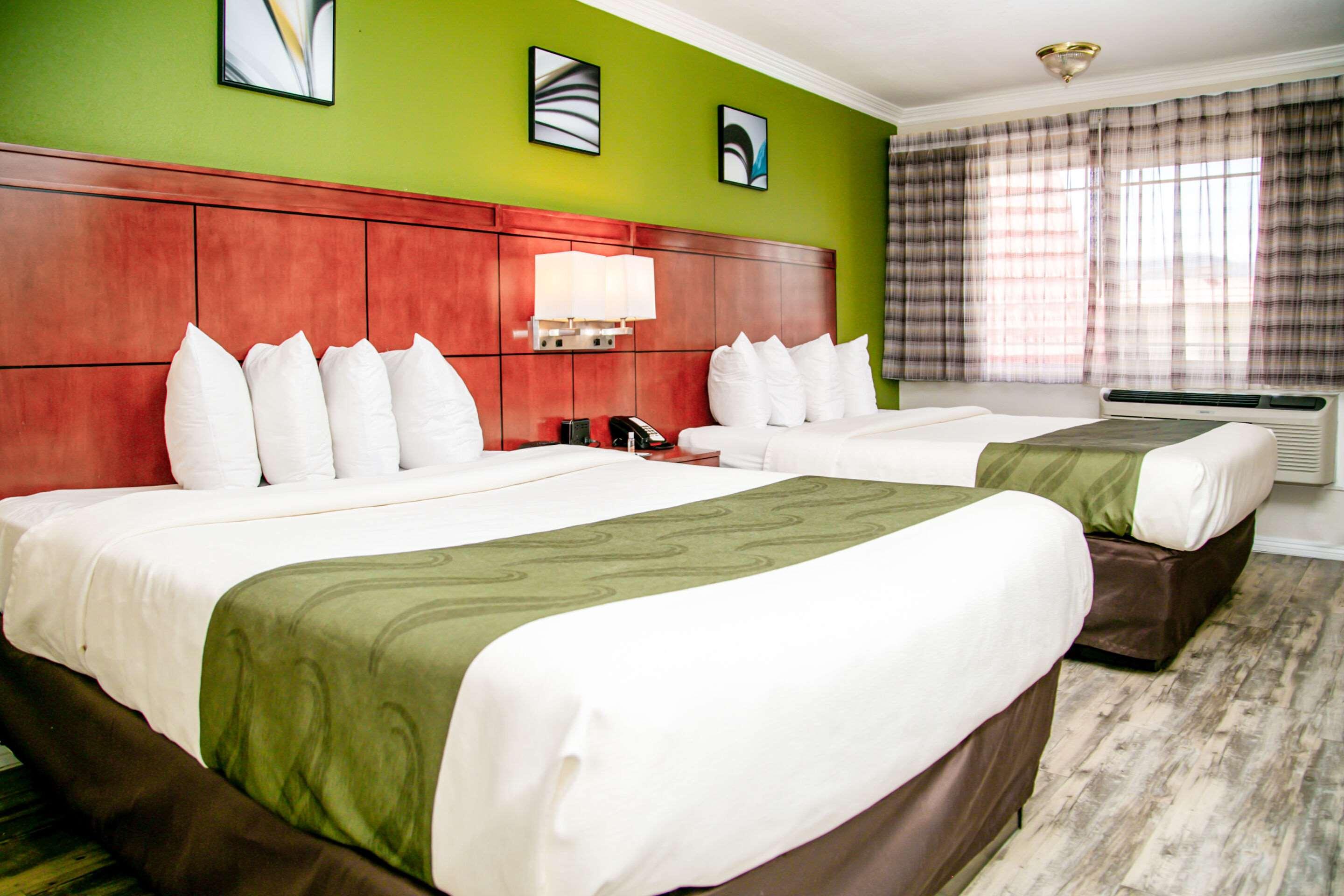 Quality Inn & Suites Thousand Oaks 13/38