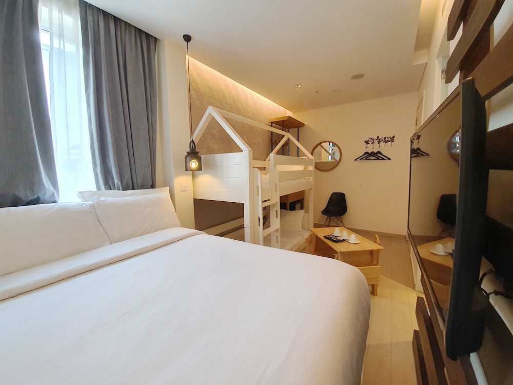 Hotel Clover 769 North Bridge Road Singapore 24/69