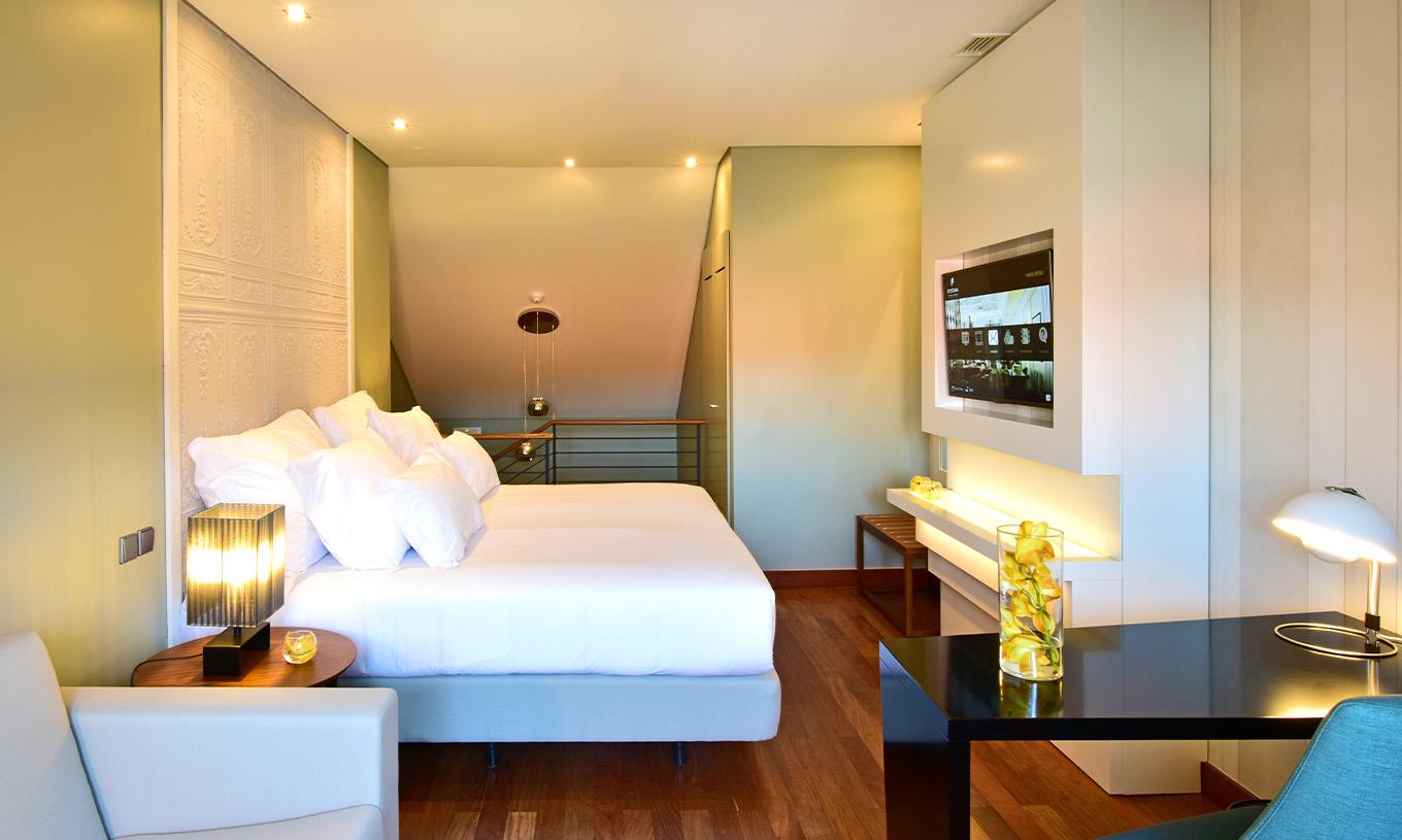 Mezzanine, Double Bed