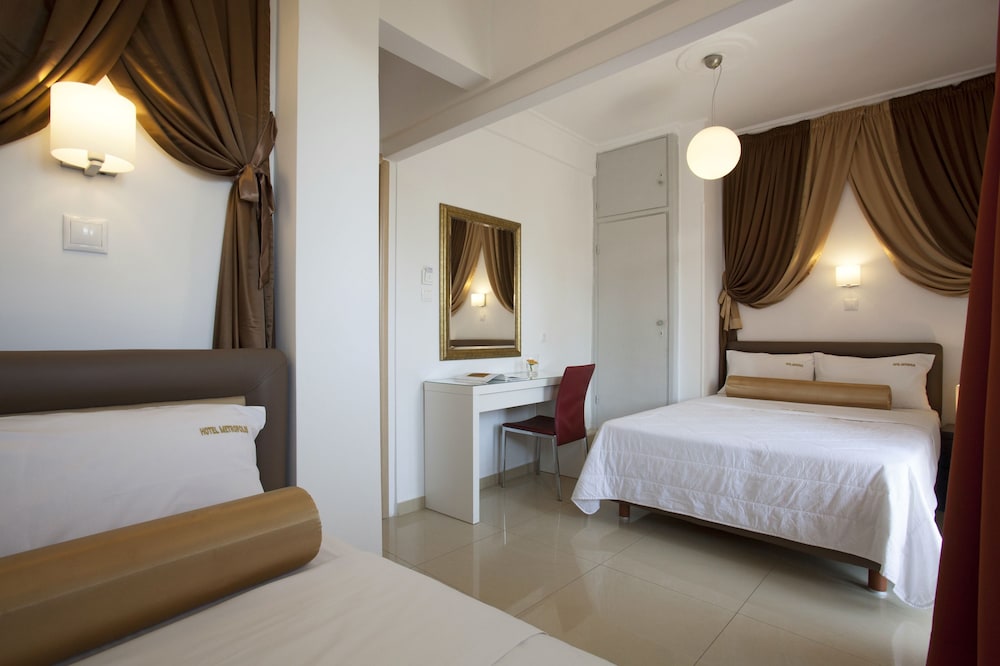 Metropolis Hotel 27/46