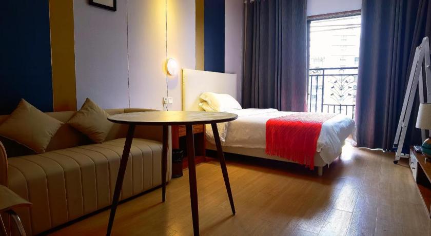 Yumi Apartment Zhuguang Gaopai 13/50
