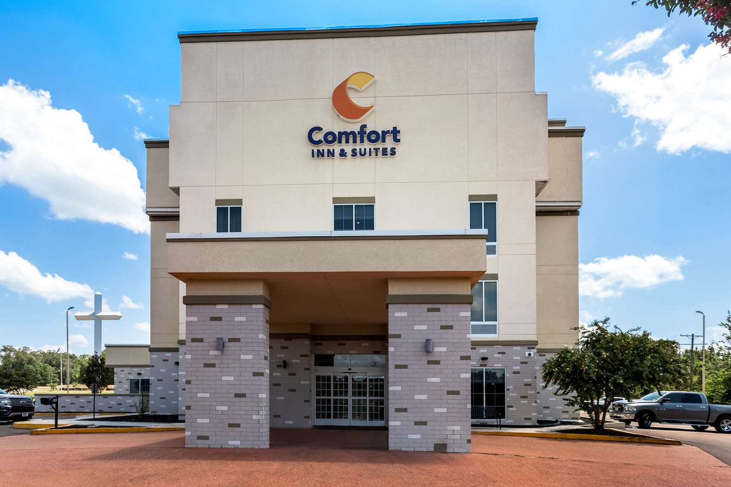 Comfort Inn and Suites Grenada 3/40