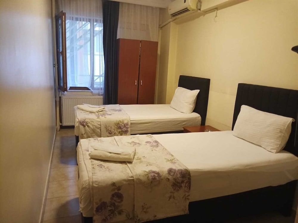 Sah Hotel 17/58