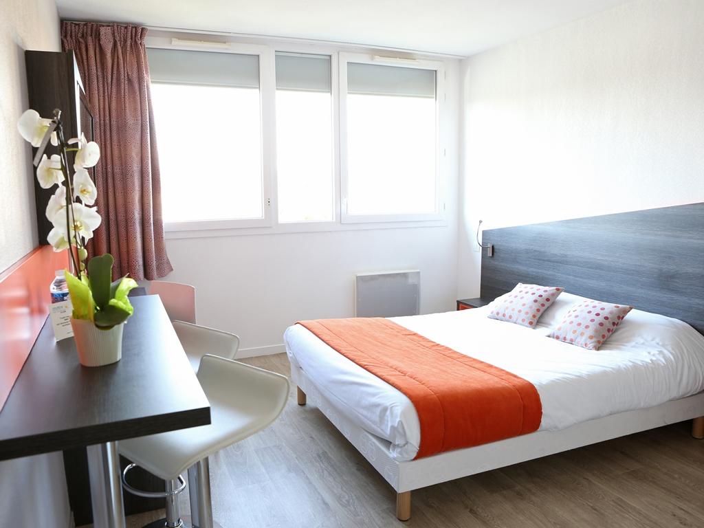 1 BEDROOM, APARTMENT