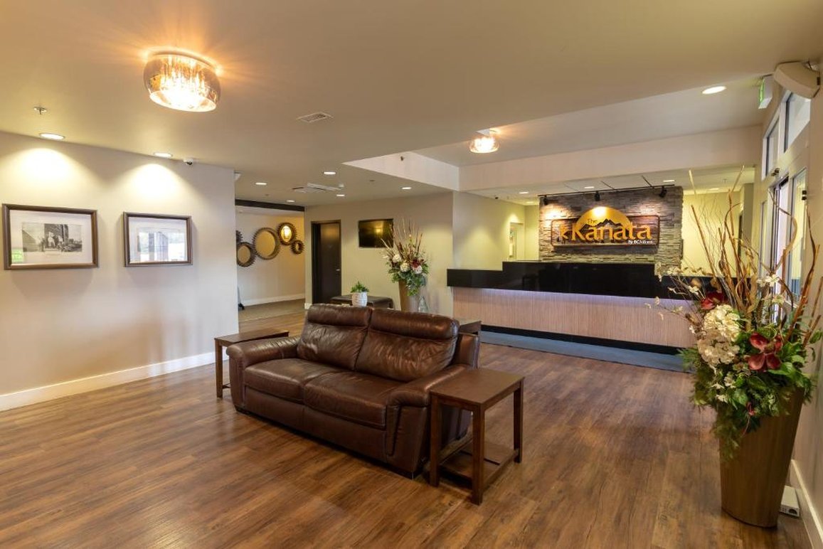 The Kanata Inns Whitecourt 3/32