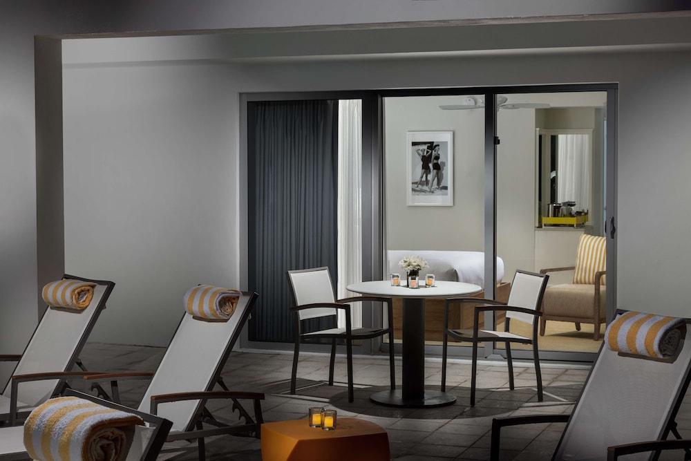 Hilton Cabana Miami Beach Resort 46/82