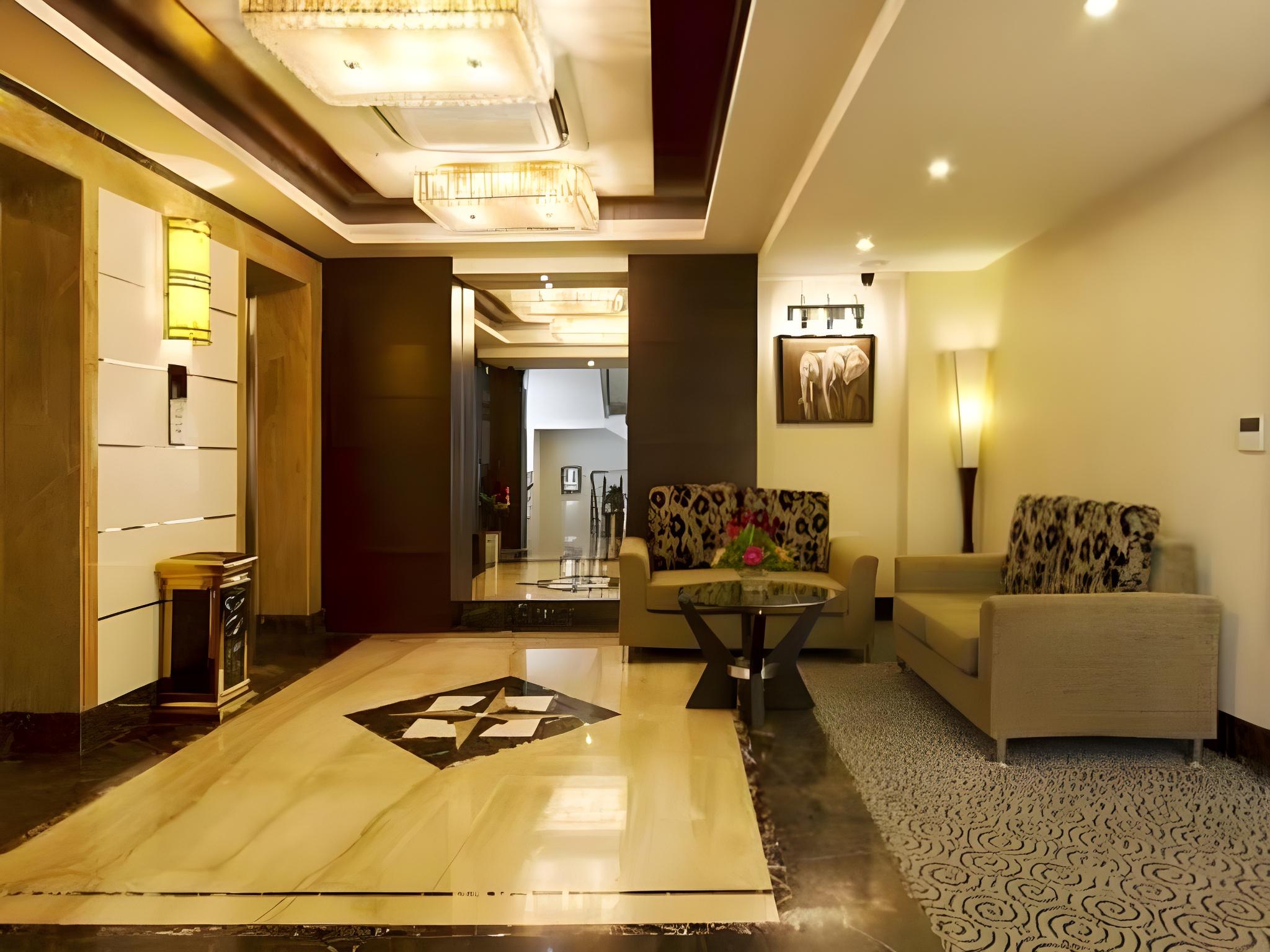Hotel Gargee Grand 9/25