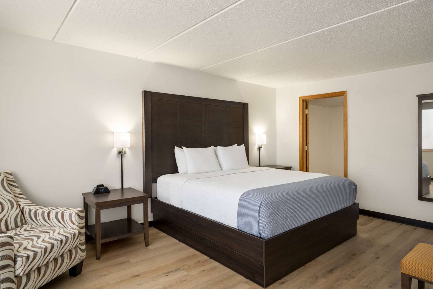 AmericInn by Wyndham Rochester Near Mayo Clinic 5/25