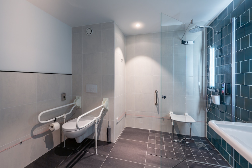 Holiday Inn - the niu, Fender Amsterdam by IHG 15/64