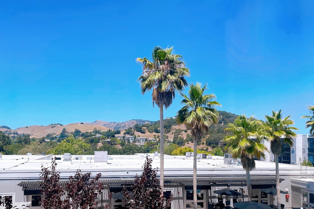 Four Points by Sheraton San Rafael Marin County 3/47