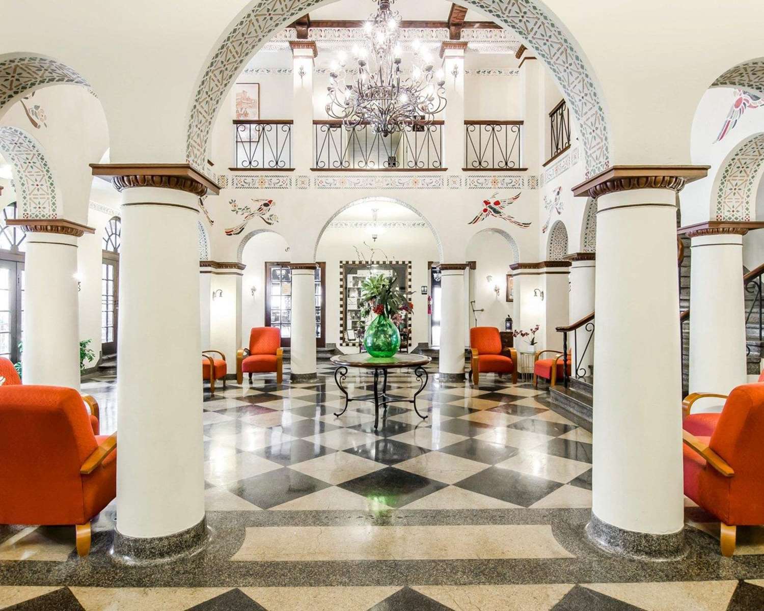 Hotel Seville 17/49