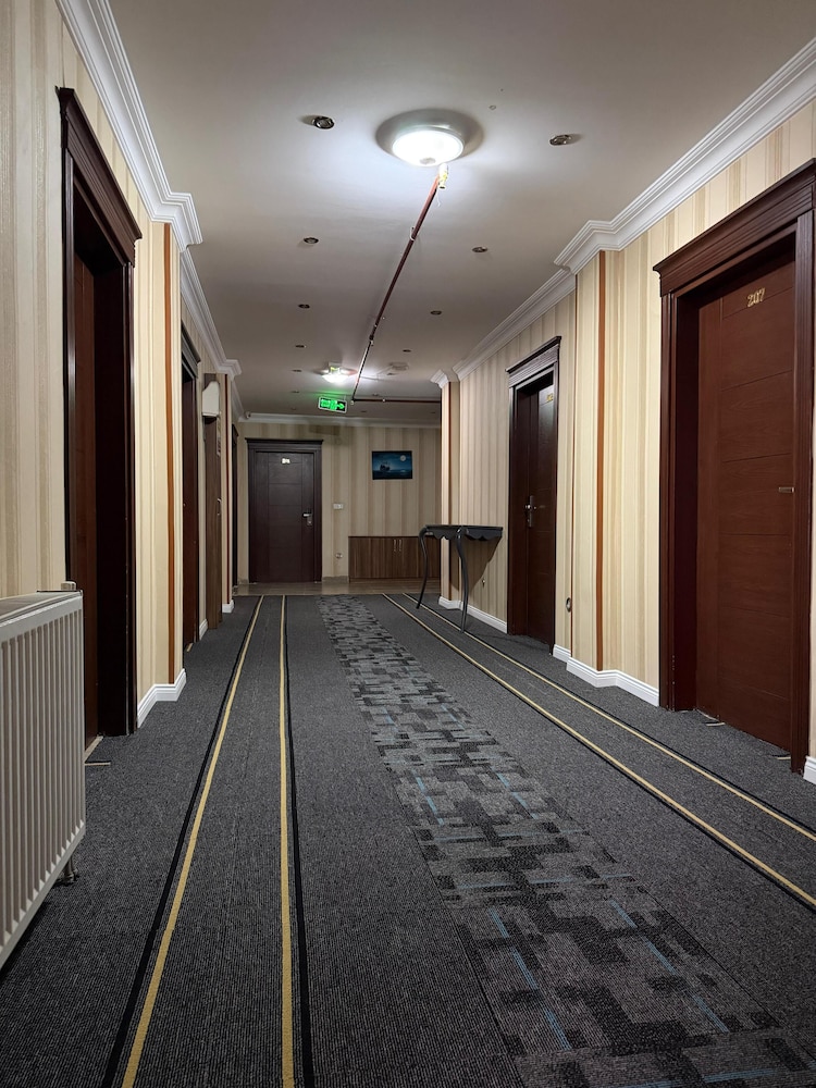 Hotel Dosco 50/54