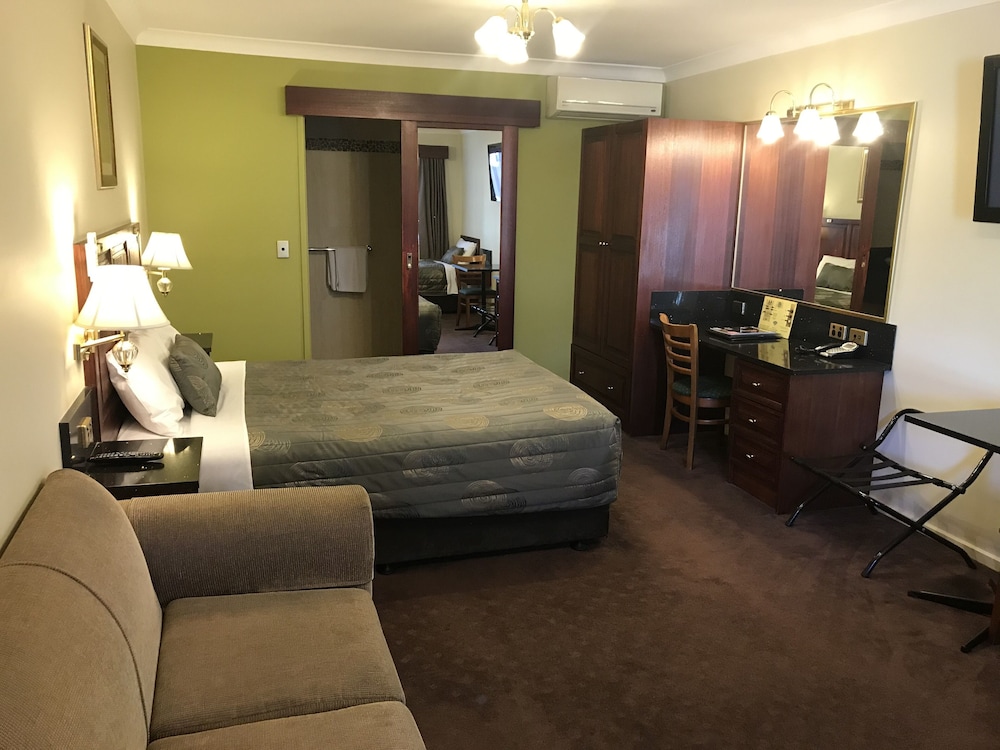 Albury Georgian Motel Suites 26/35