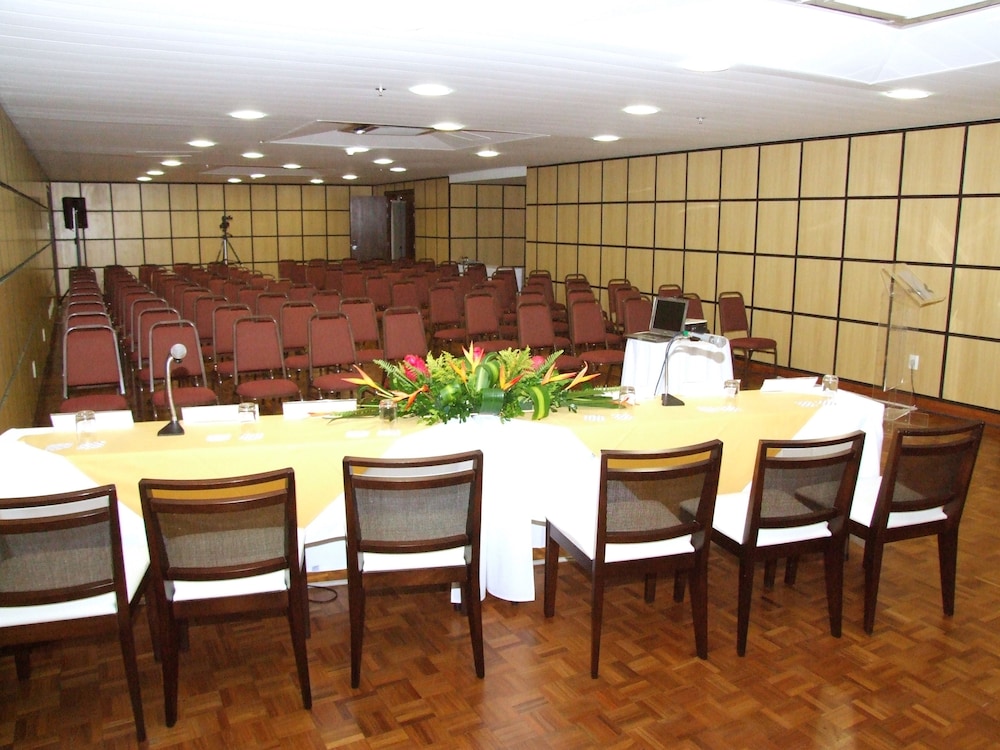 Bahia Plaza Hotel 41/66