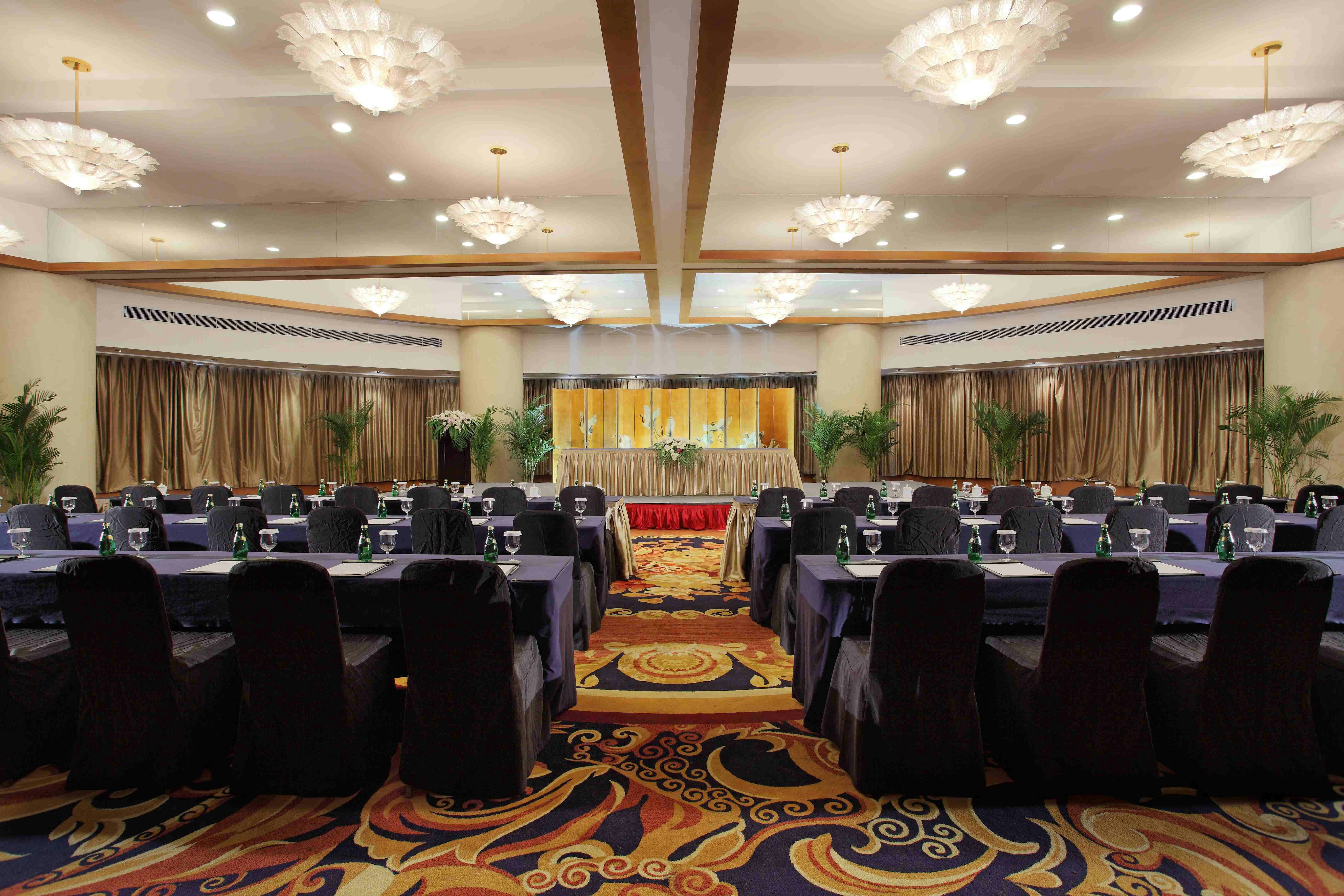 Holiday Inn Chengdu West Century City 42/50