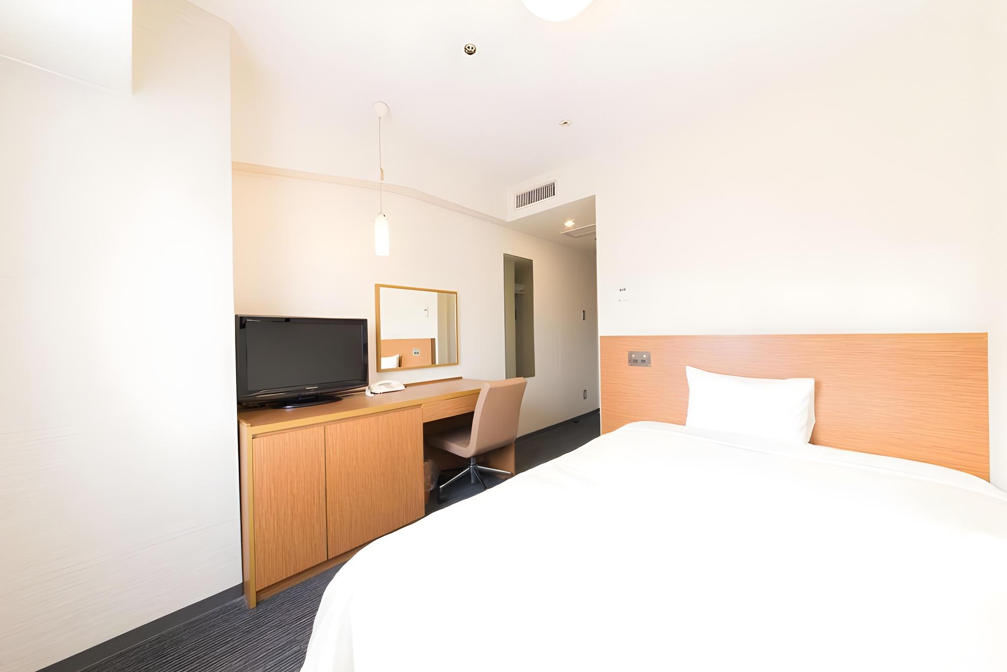 Semi Room, Standard, Single, Semi Double Bed