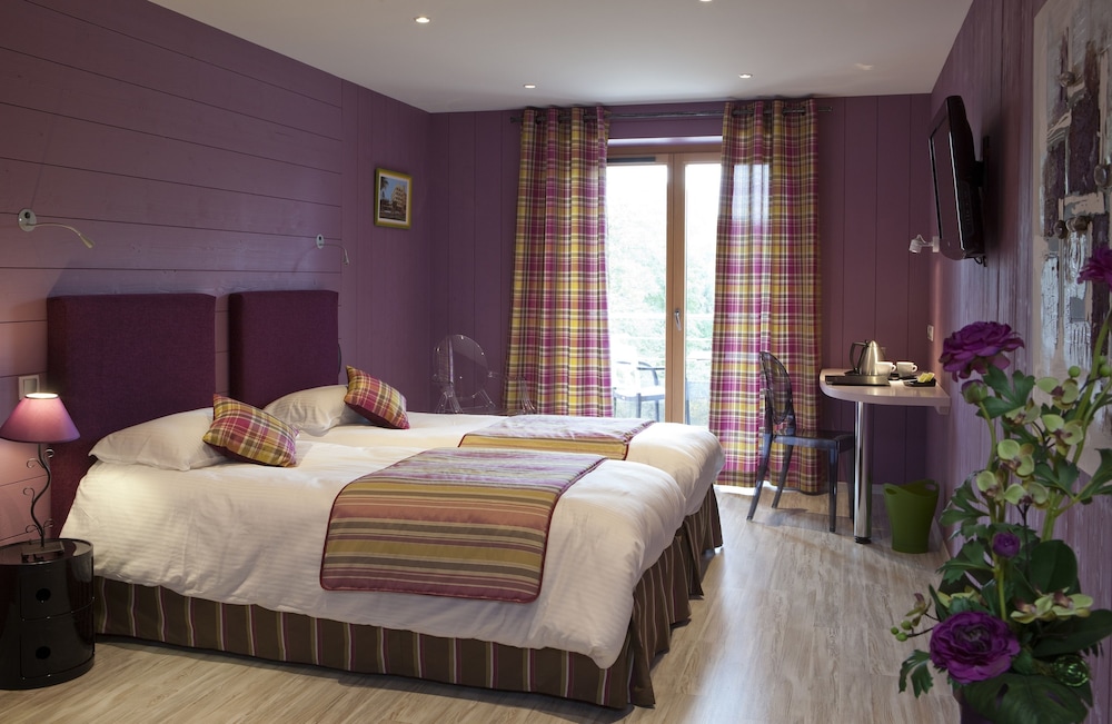 HOTEL BLANC 20/56