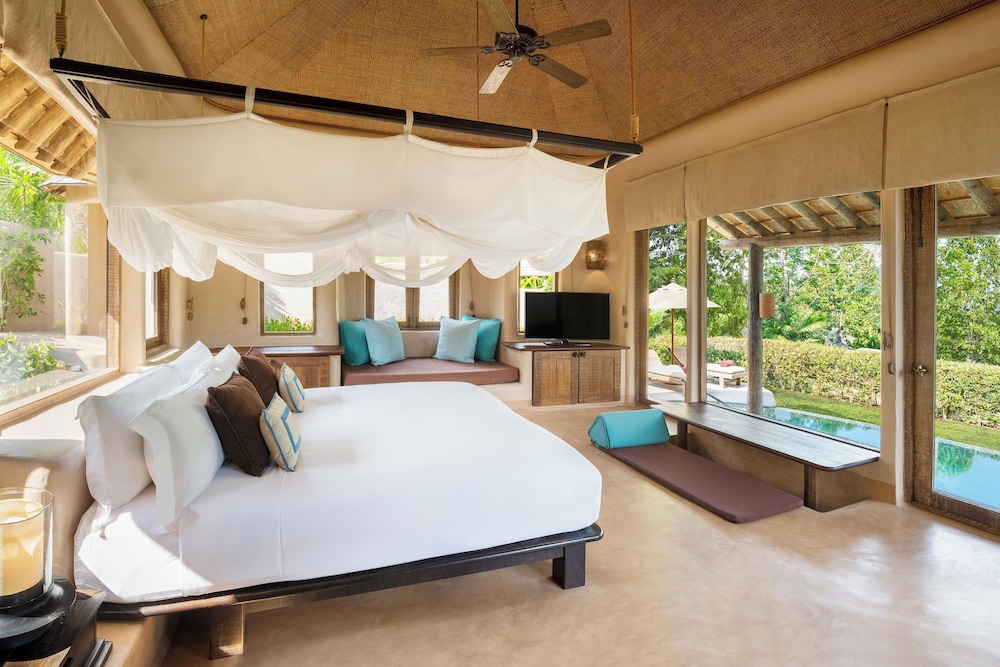 1 Bedroom, Villa, King Bed, Garden View, Sofa, Private Pool