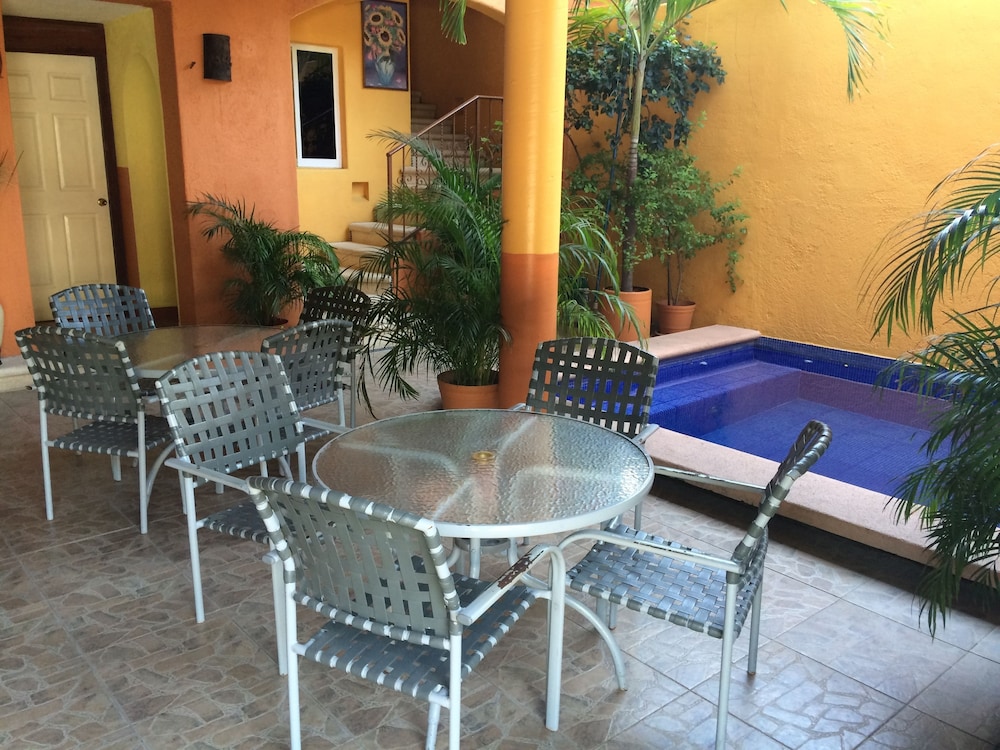 Hotel Las Salinas 15/30