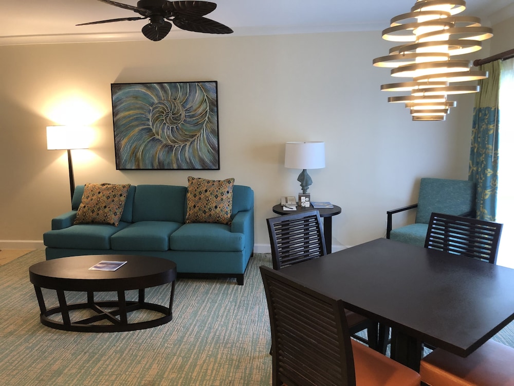 Harborside Resort At Atlantis 36/72